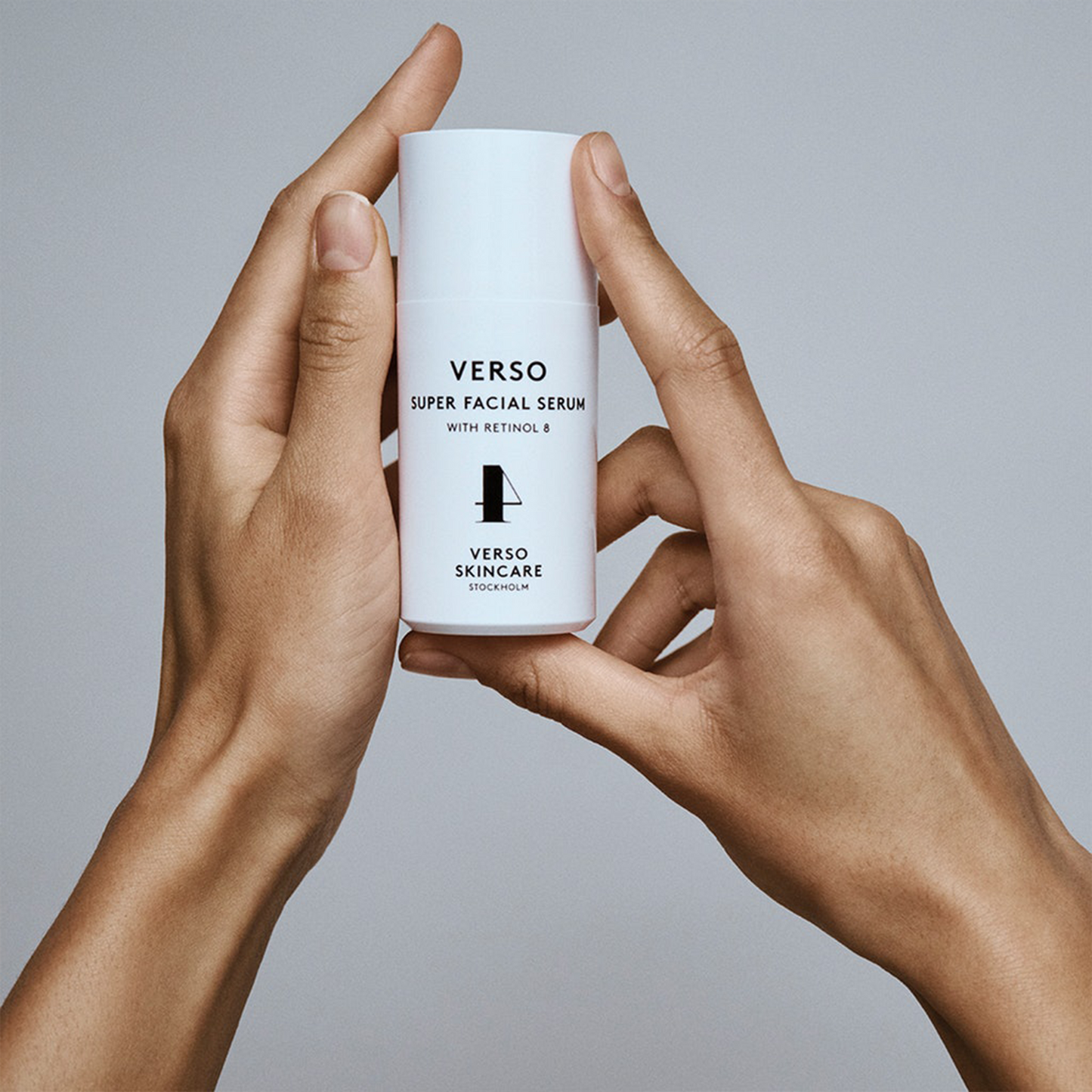 Verso Super Facial Serum: Verso Super Facial Serum is a rich, creamy serum that visibly strengthens and restores the skin. Containing a higher dose of Retinol 8, this face serum effectively promotes the appearance of fresh, youthful skin while visibly improving the skin's texture. The result includes a reduced appearance of wrinkles and discoloration.