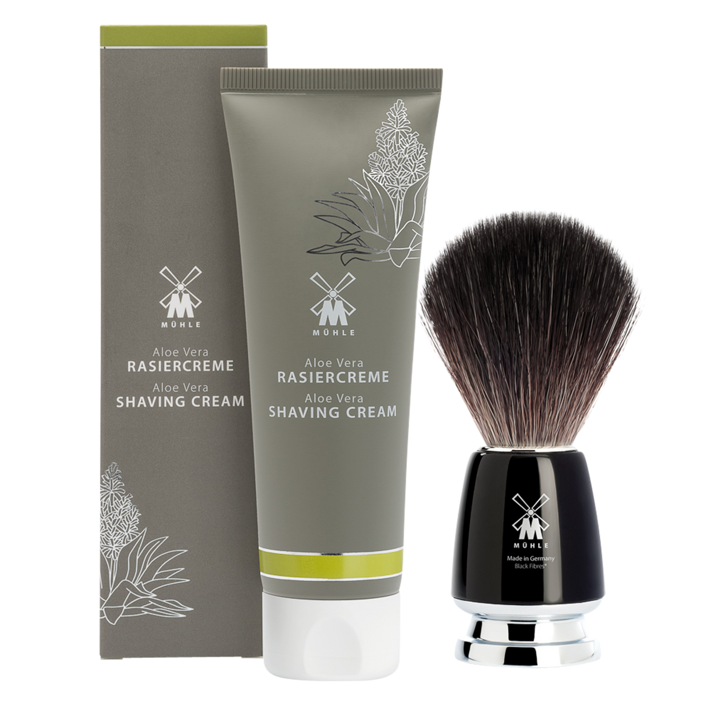 MUHLE Starter Set Aloe Vera Shaving Cream & Rytmo Black Fiber Shaving Brush: Especially suitable for sensitive skin. The actual aloe vera substance is extracted from the inside of cultivated aloe plants of the Mediterranean area. The natural ingredients calm and refresh the skin and the senses during shaving. Aloe vera, gentle and caring. With fine fragrance notes of oakmoss and mint.